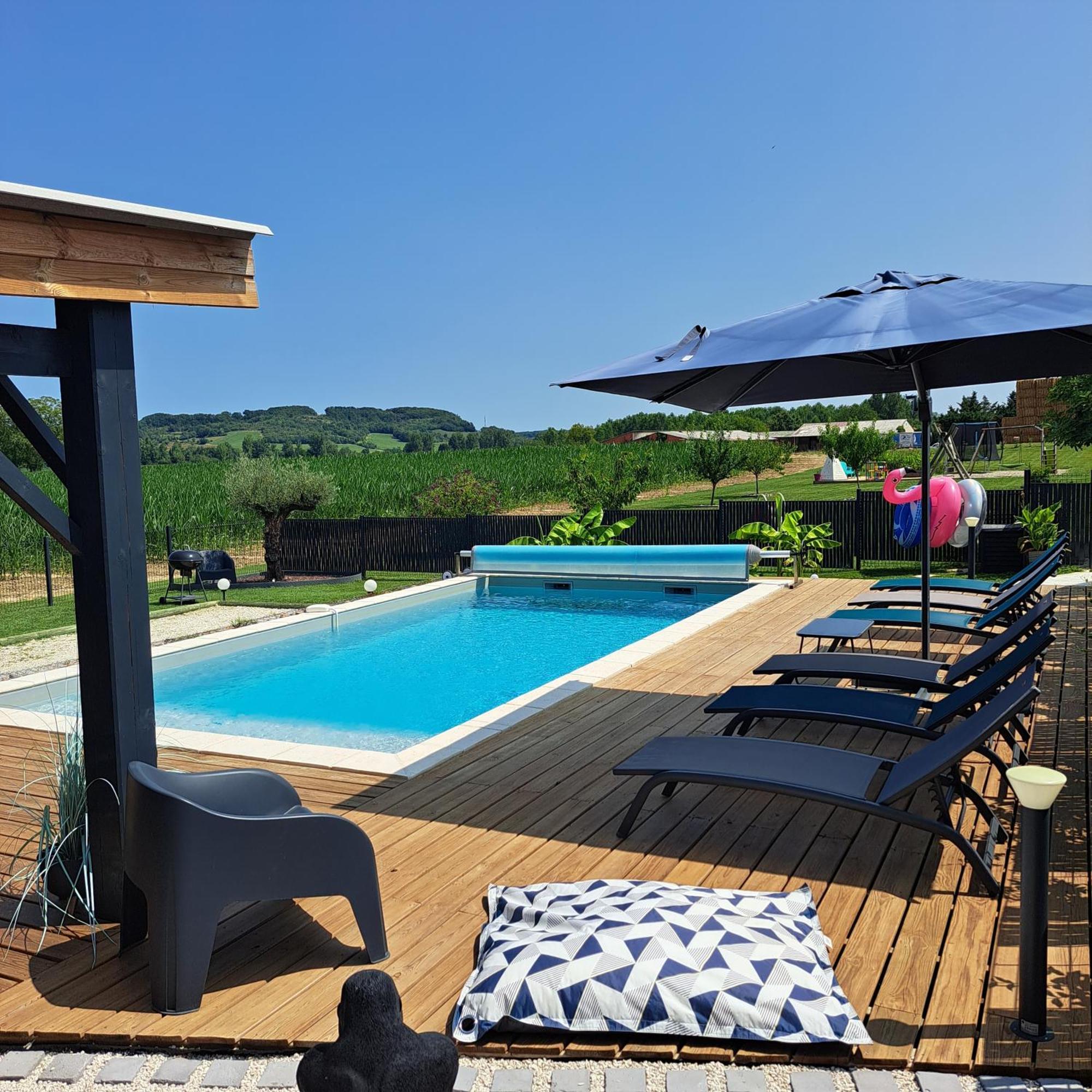 Le Domaine Vesque Villa Saint-Pierre-de-Clairac Bagian luar foto