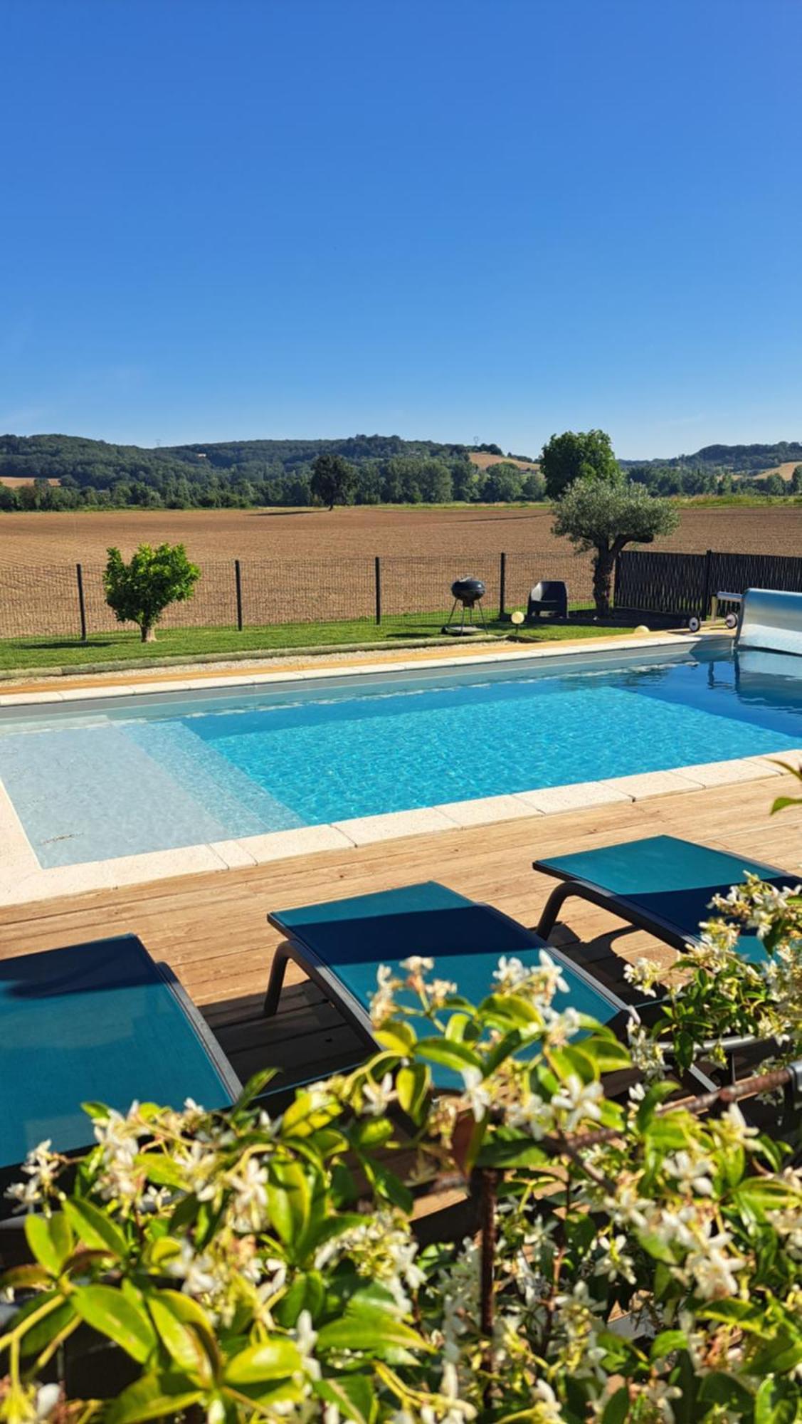 Le Domaine Vesque Villa Saint-Pierre-de-Clairac Bagian luar foto